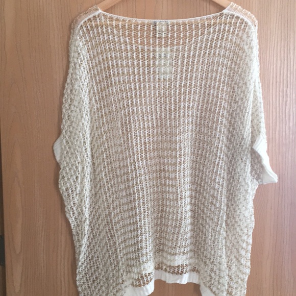 (NWT) Arden B Oversized Blouse - Picture 4 of 6